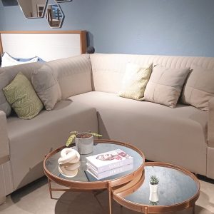 SOFA LAURA CREMA