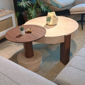 JUEGO DE DOS MESAS DE CENTRO MARRON TOPE CREMA